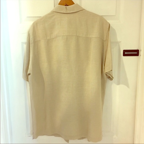 🌾SOLD IN BUNDLE 🌾 MEN’S CLAIBORNE SHIRT - Picture 2 of 4